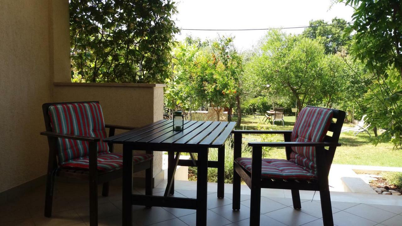 Apartments And Rooms Mofardin 3*